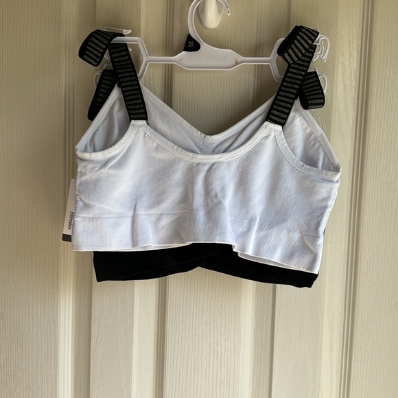 NWT BEBE INTIMATES 2  BRA COMFORT BRA SET-ONE WHITE-ONE BLACK -SIZE 2X - Picture 2 of 5